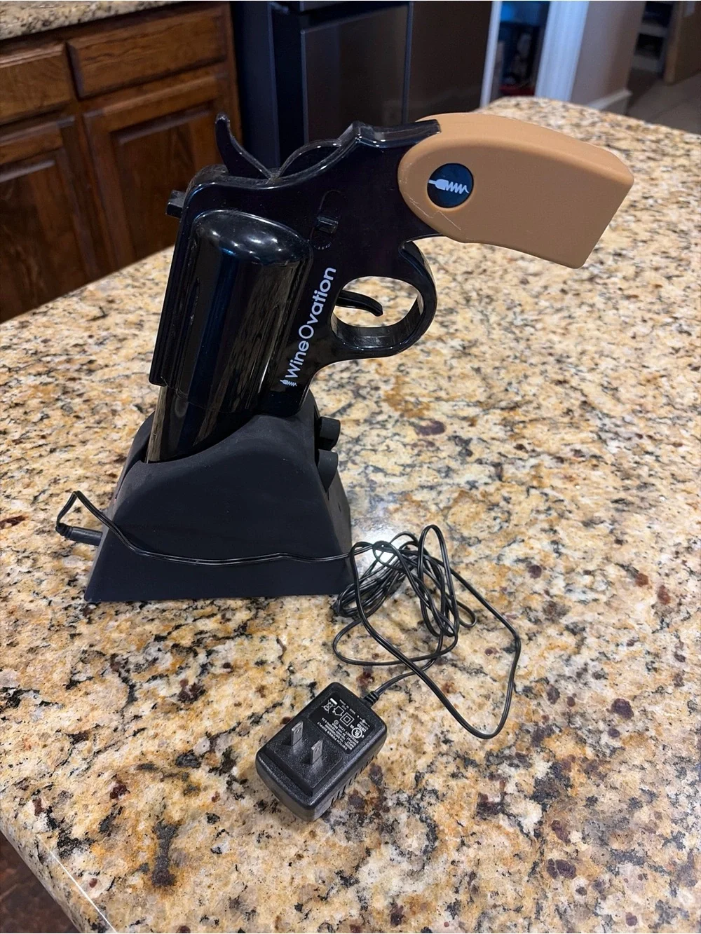 WineOvation Electric Wine Bottle Opener Revolver Gun Style w/charger base